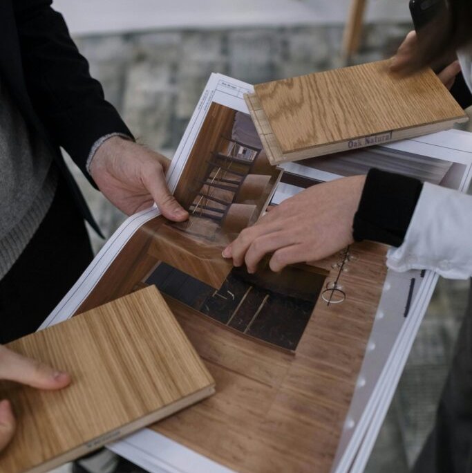 wood-flooring-samples-presentation-683x1024